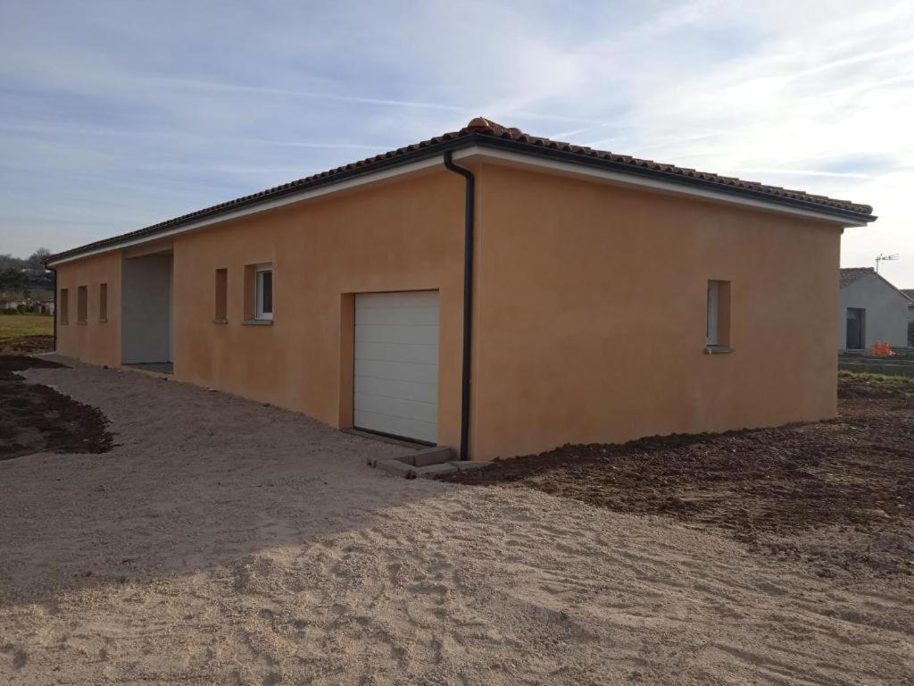 La Villa Des Muriers Tres Spacieuse Dans Un Environnement Calme Malause 外观 照片